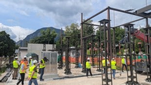 Ein zweiter Trafo verdoppelt die Kapazitäten des UW Ferlach. (Bild: Felix Justich)